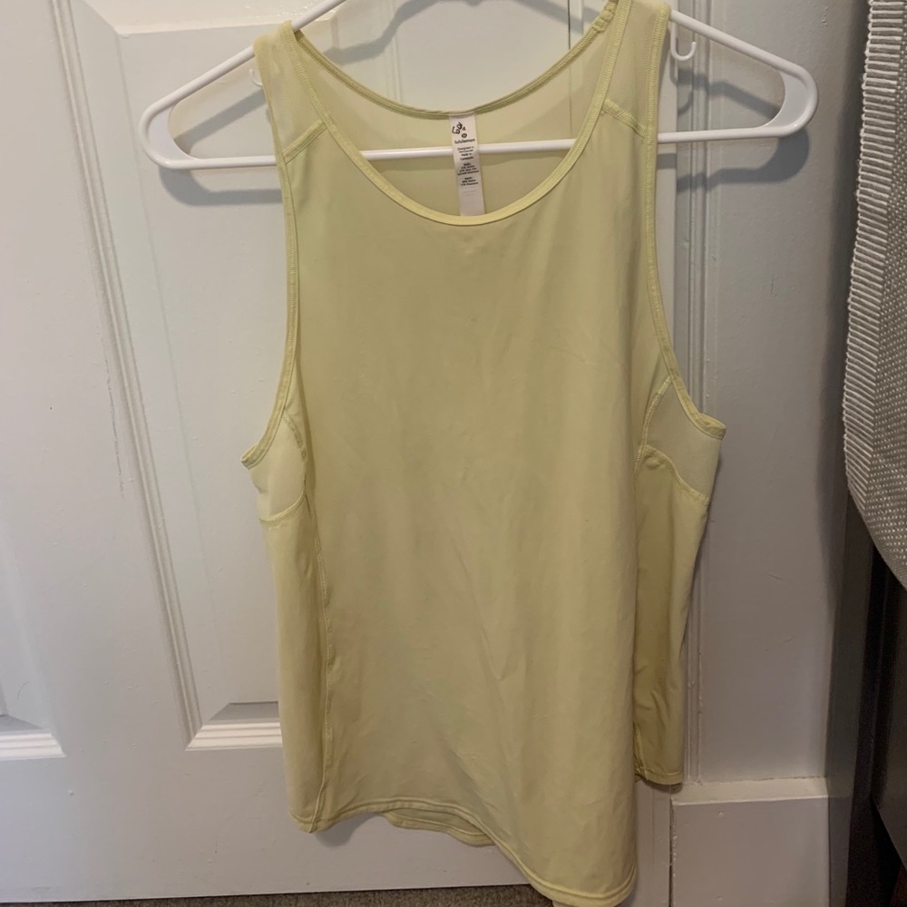 Lululemon tank top size 4